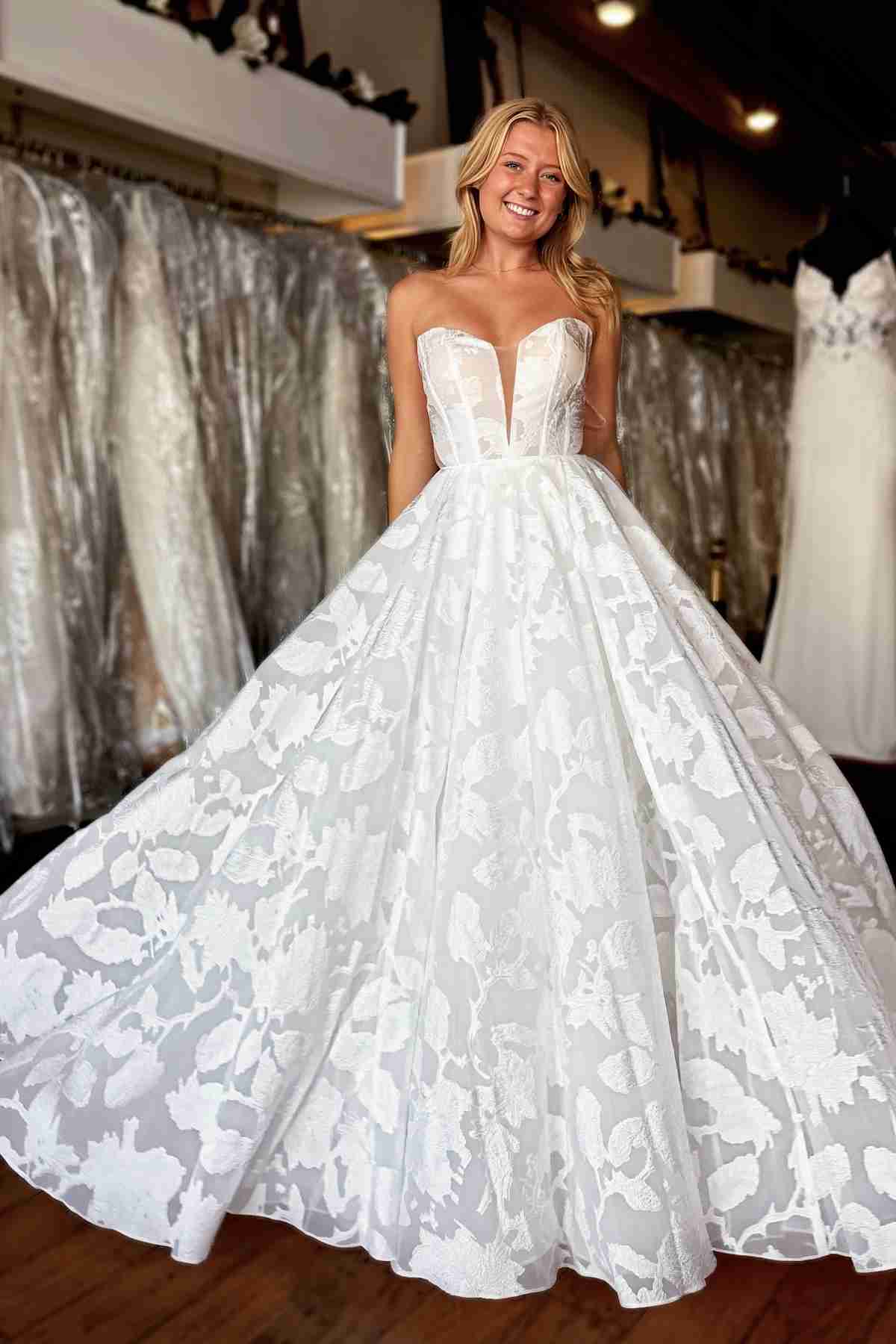A-Line Lace Ivory Sweep Train V Neck Wedding Dress with Sleeves