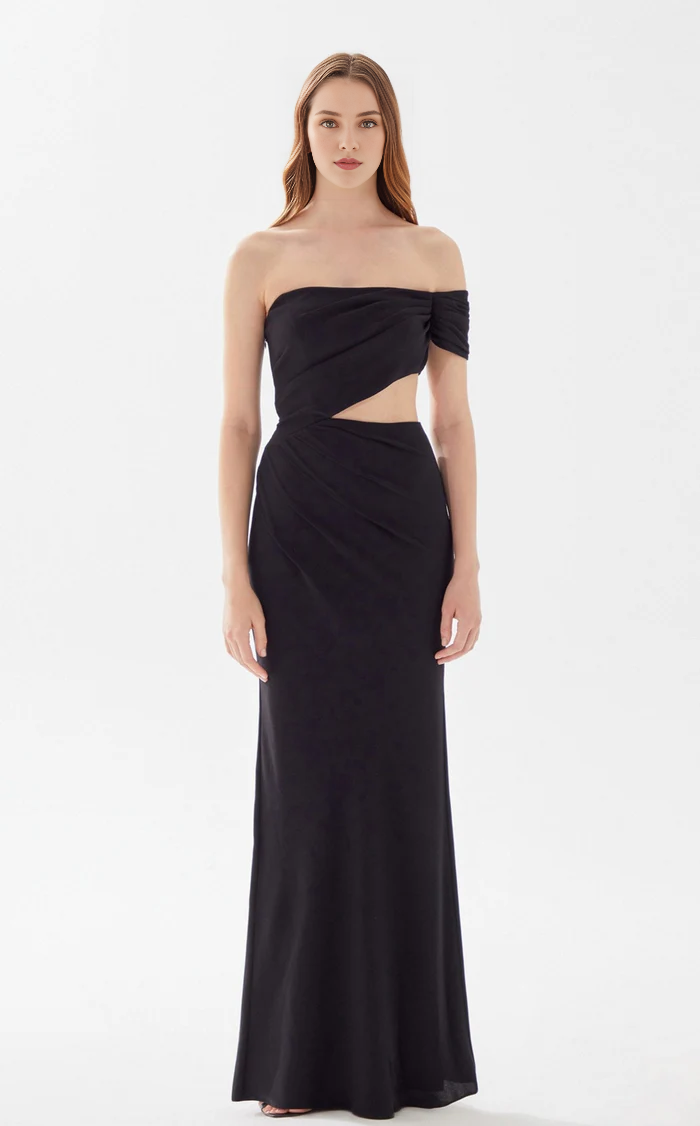 A-line heart-shaped collar shoulder baring tight fitting and floor length evening dress