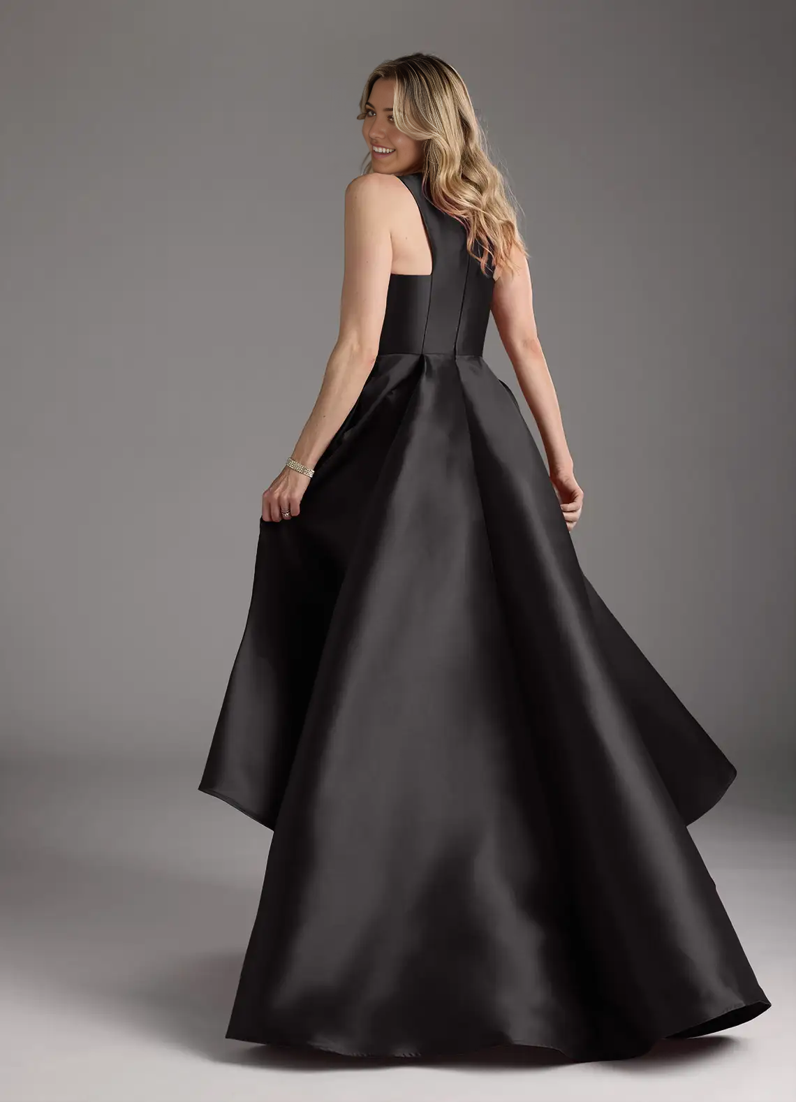 A-Line Elegant Crew Neck Train Black formal dresses evening dress Mother of the Bride Dresses
