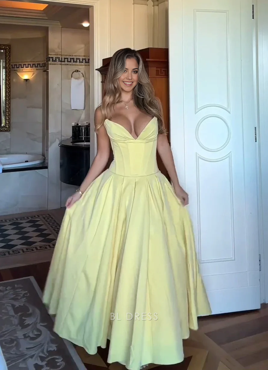 A Line Elegant Strapless Yellow Satin formal dresses Bridesmaid Dresses evening gown Prom Dress