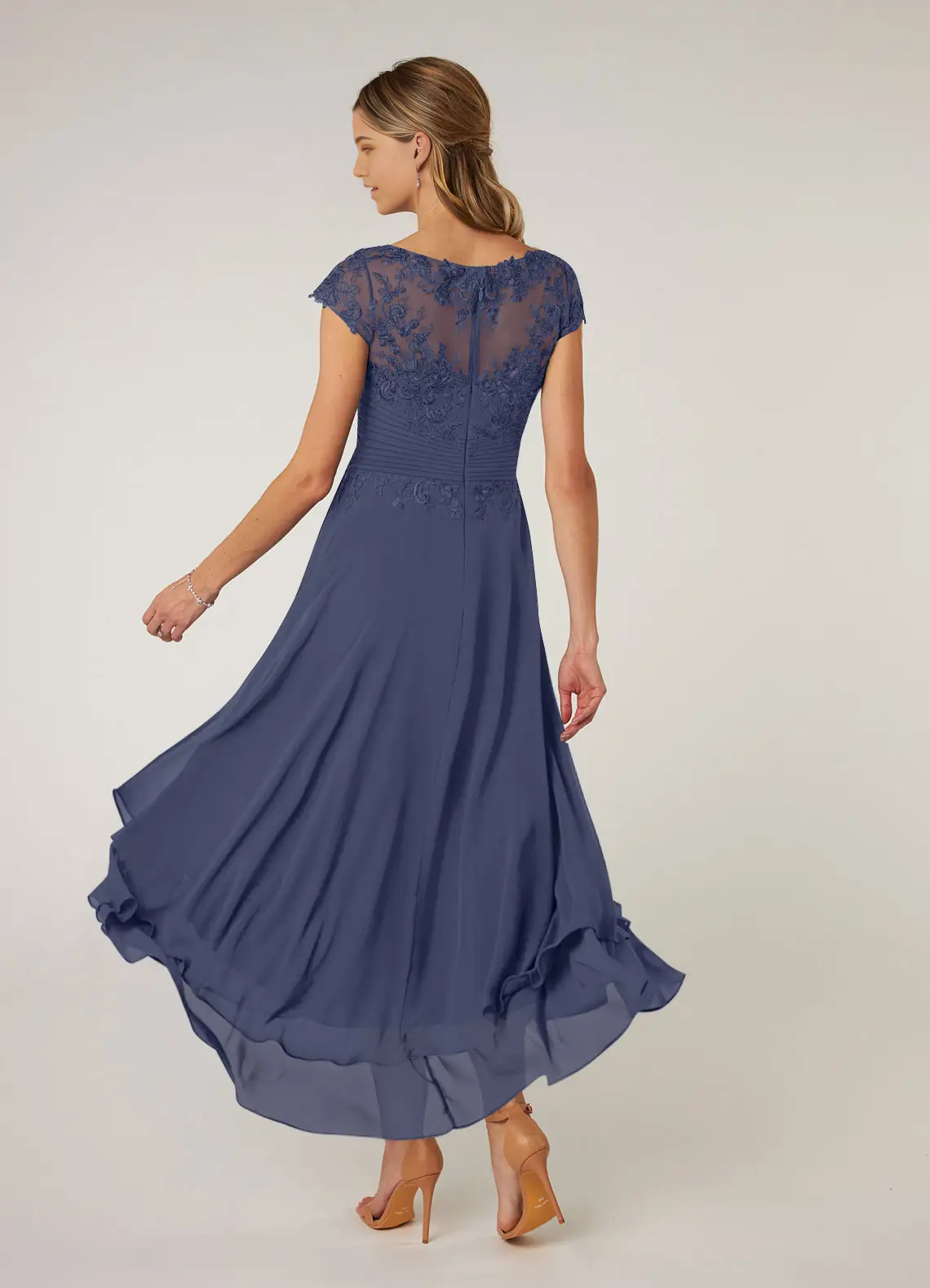 A-line Crew Neck Lace Chiffon Stormy Mother of the Bride Dresses