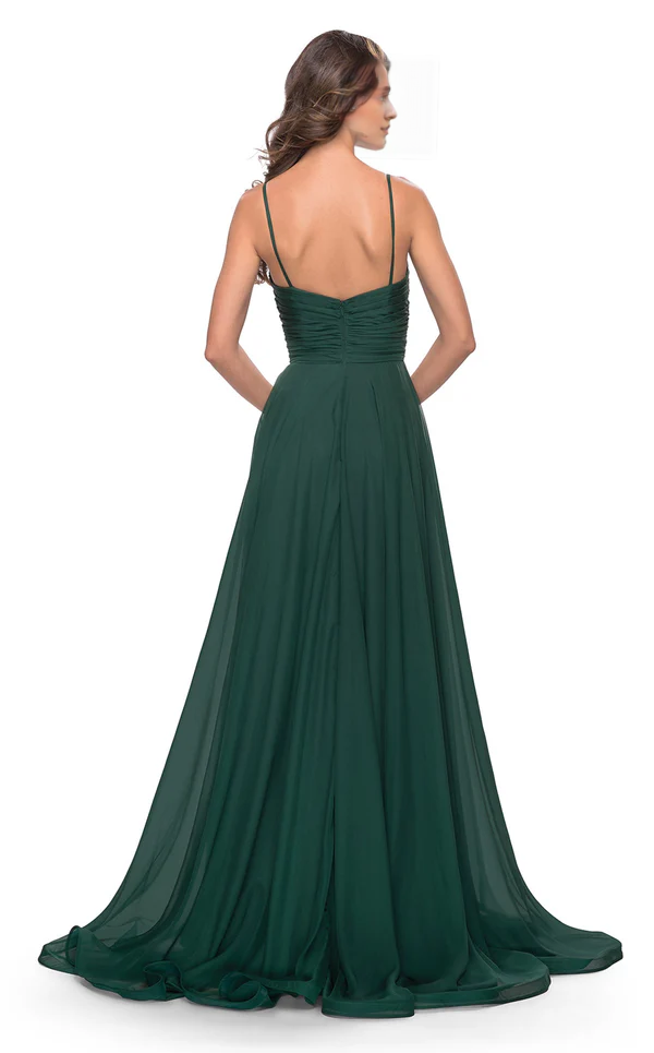 A-line deep V-neck slim shoulder strap tight corset and floor length evening dress