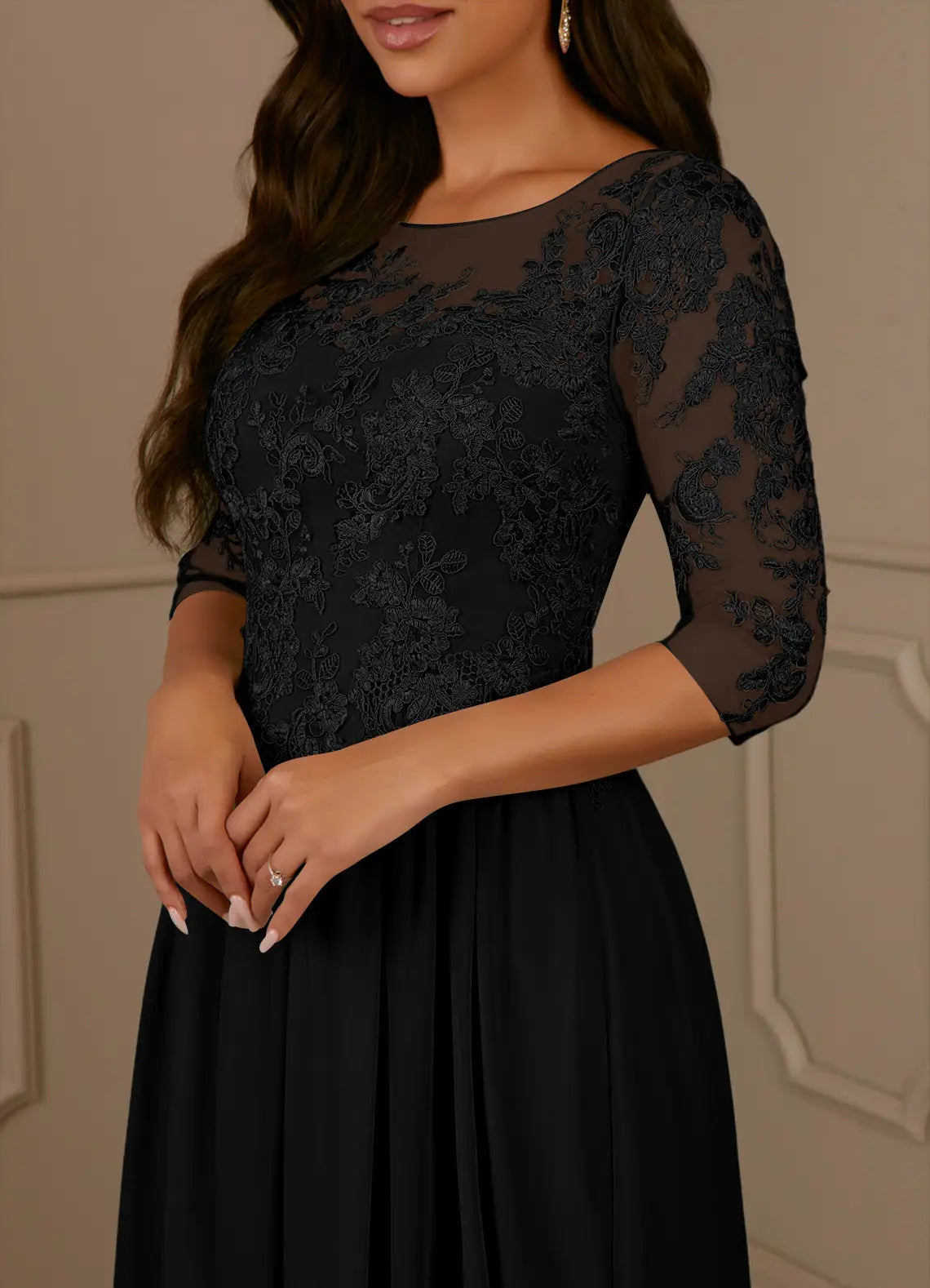 A-Line Crew Neck Scoop lace Appliques Black Mother of the Bride Dresses