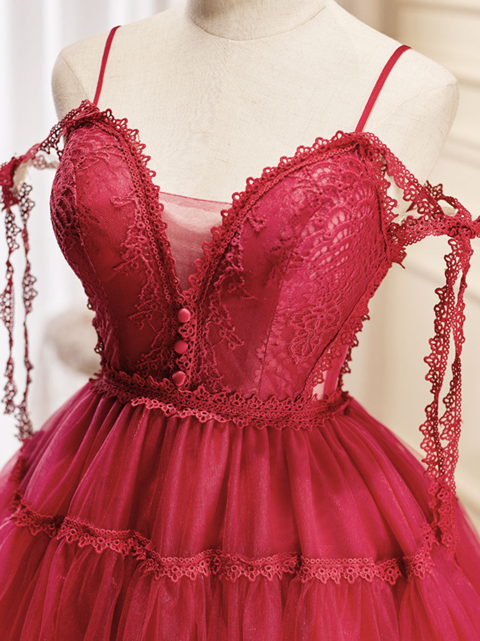 A-Line Burgundy Tulle Lace Short Prom Dresses, Burgundy Homecoming Dresses
