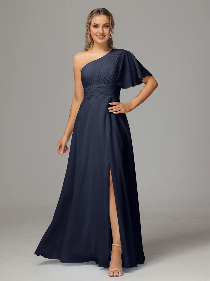 A shoulder slit chiffon bridesmaid dress