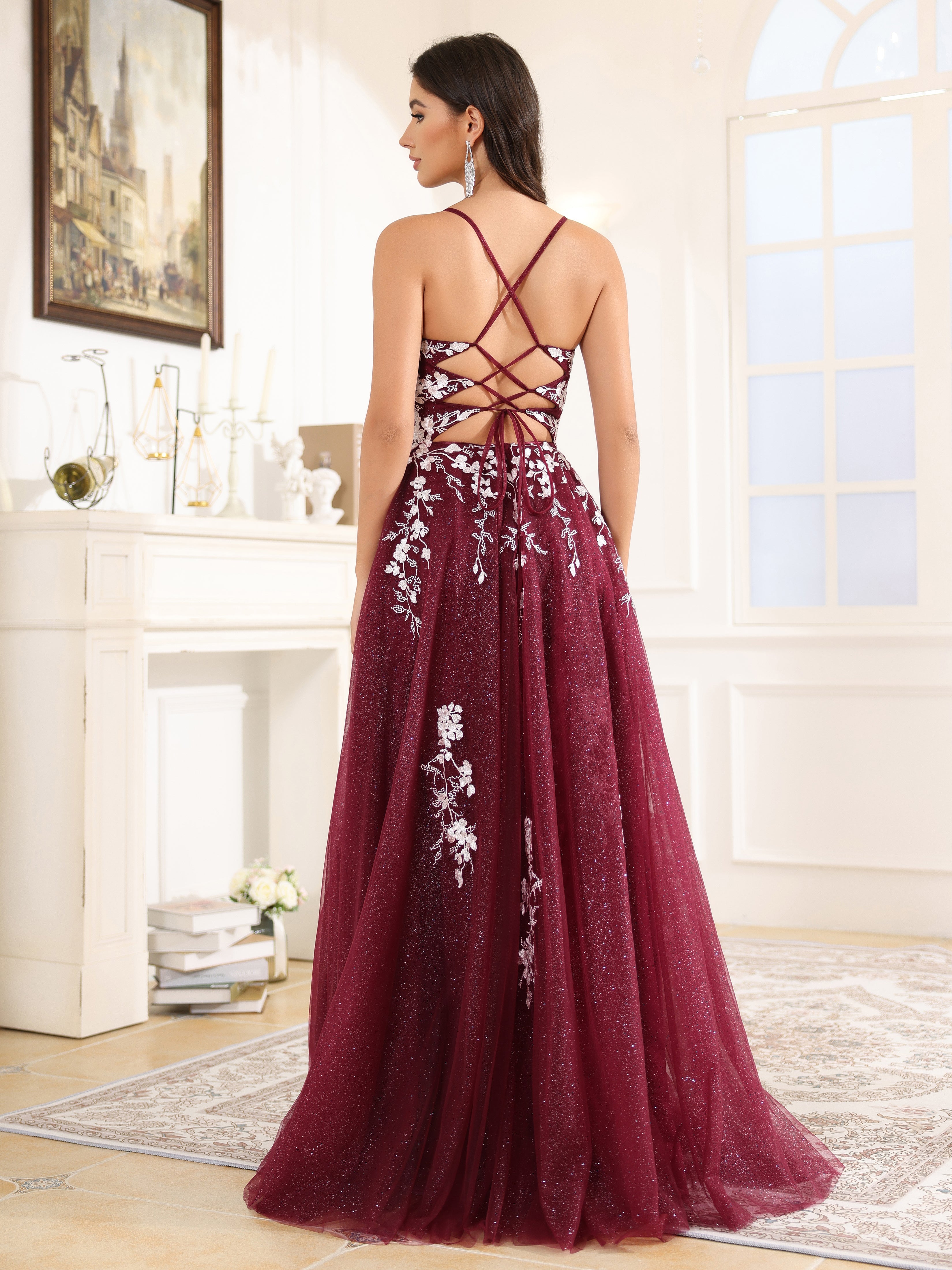 A-Line Lace Appliques Spaghetti Straps Tulle Prom Dress With Split