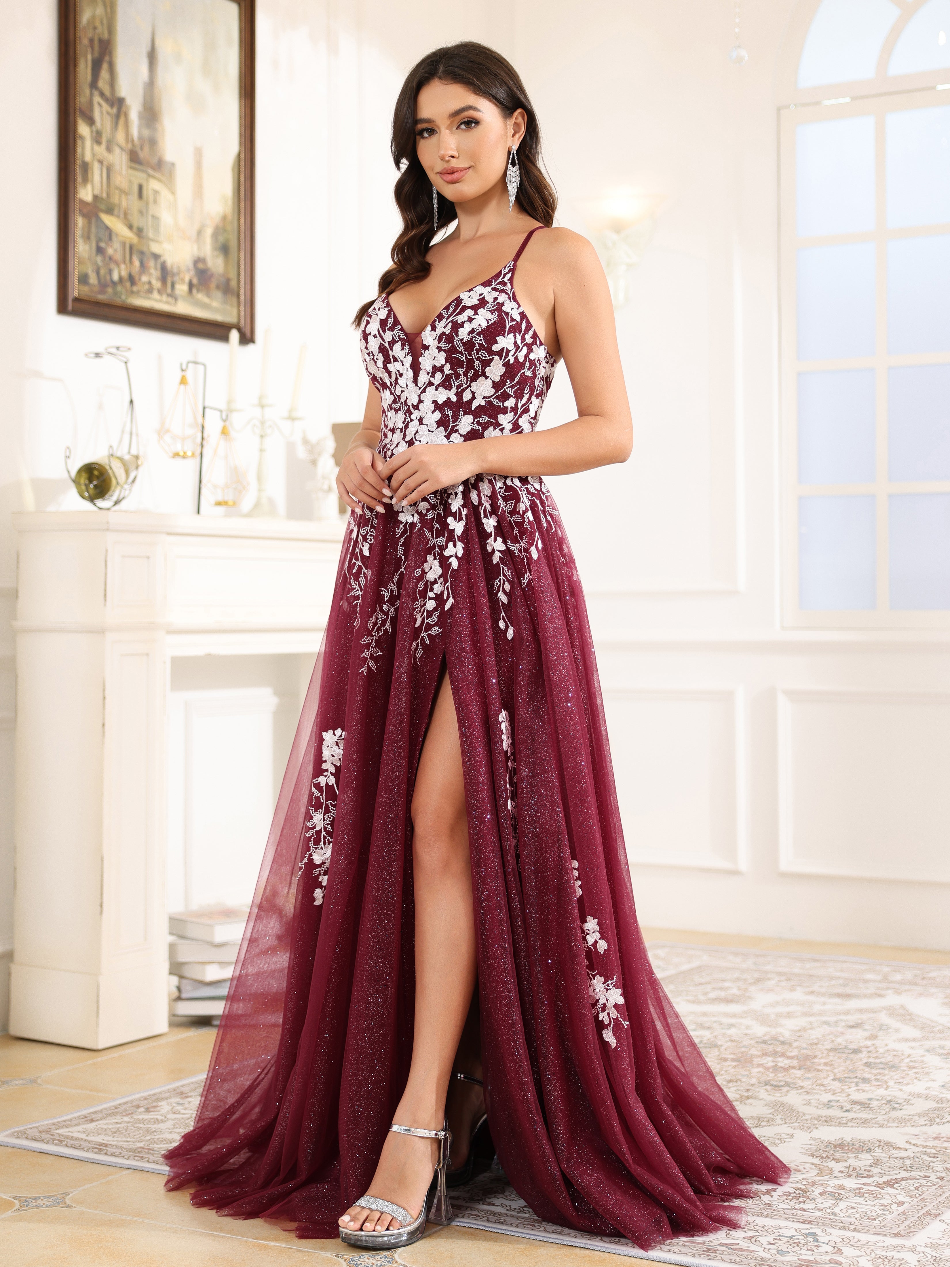 A-Line Lace Appliques Spaghetti Straps Tulle Prom Dress With Split