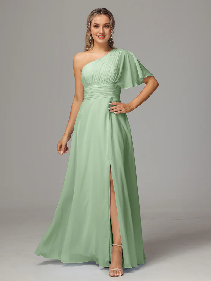 A shoulder slit chiffon bridesmaid dress