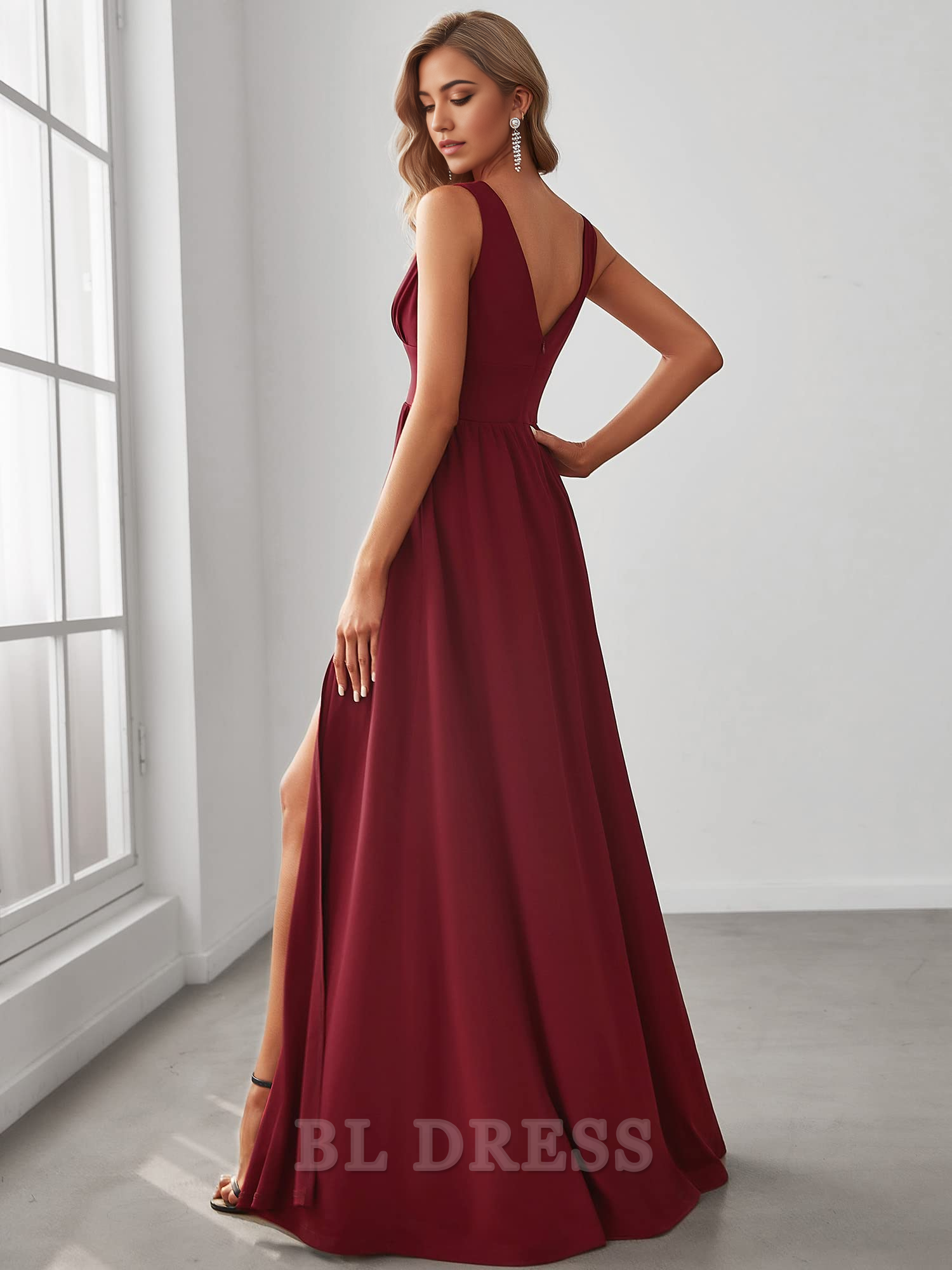 A-line Deep V-Neck Sleeveless Side Slit Floor Length formal dresses Bridesmaid Dresses evening gown Prom Dress