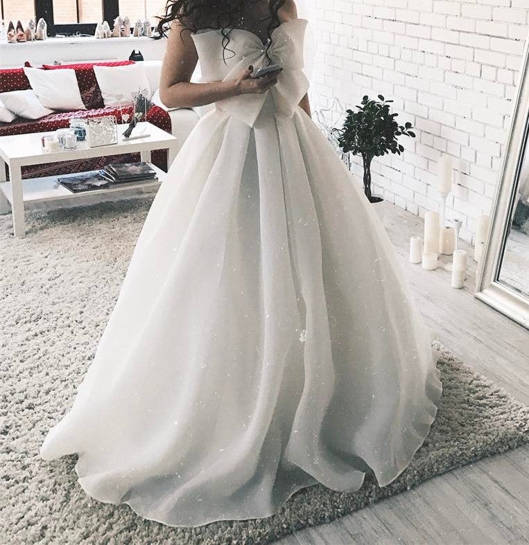 A Line Sweetheart Organza Wedding Dresses With Bow