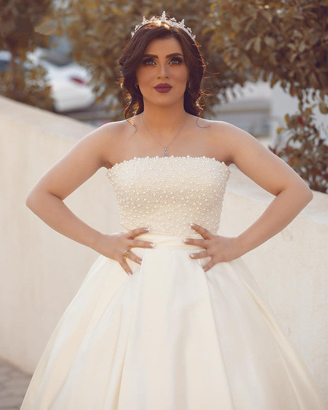 A-line /Princess Satin Wedding Dresses Strapless Pearl Corset