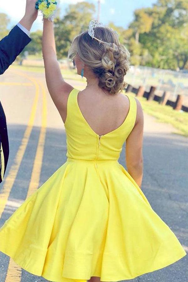 A Line V Neck Short Yellow Prom Dresses Homecoming Dresses HD0176