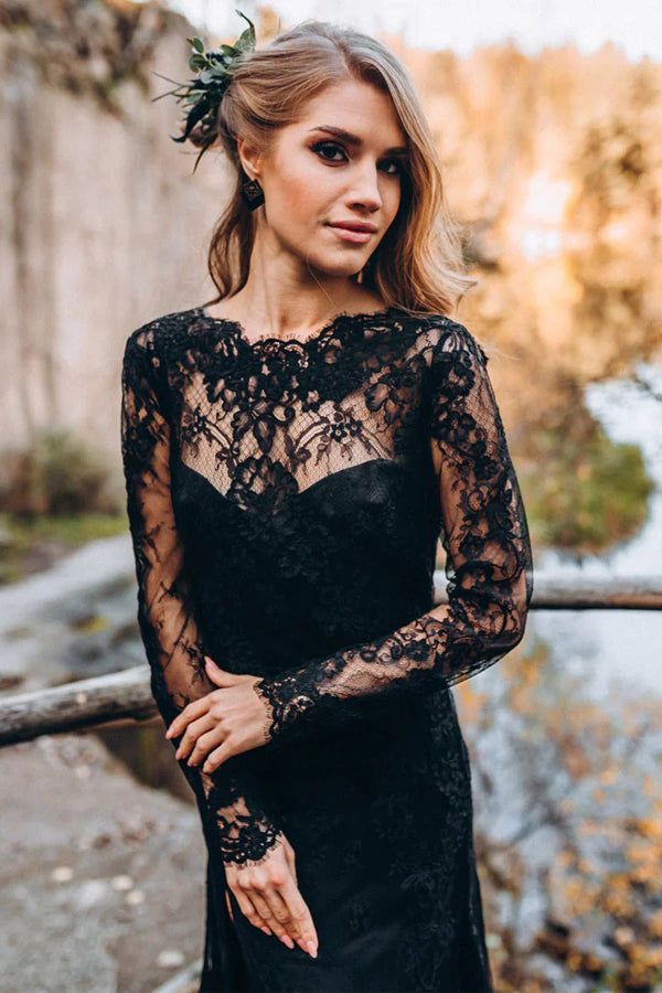 A line Black Sweetheart Long Sleeves Lace Beach Wedding Dresses TN383