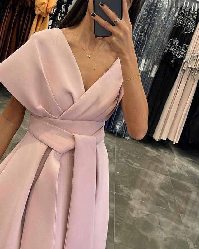 A-line Cap Sleeve V-neck Midi Dress