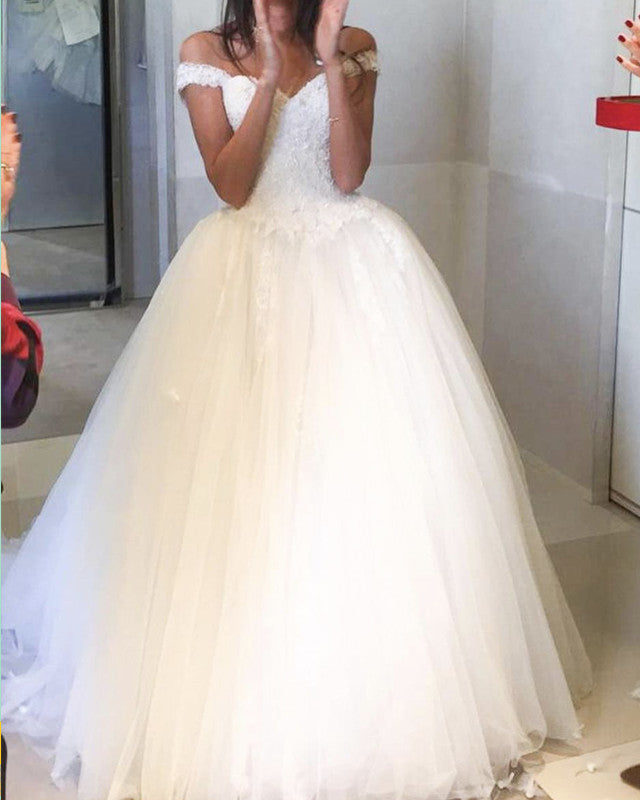 A-line /Princess Wedding Dress Tulle Lace Off The Shoulder