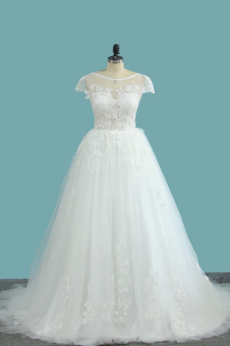 A-Line Lace Backless Wedding Dress with Tulle Appliques for Bateau