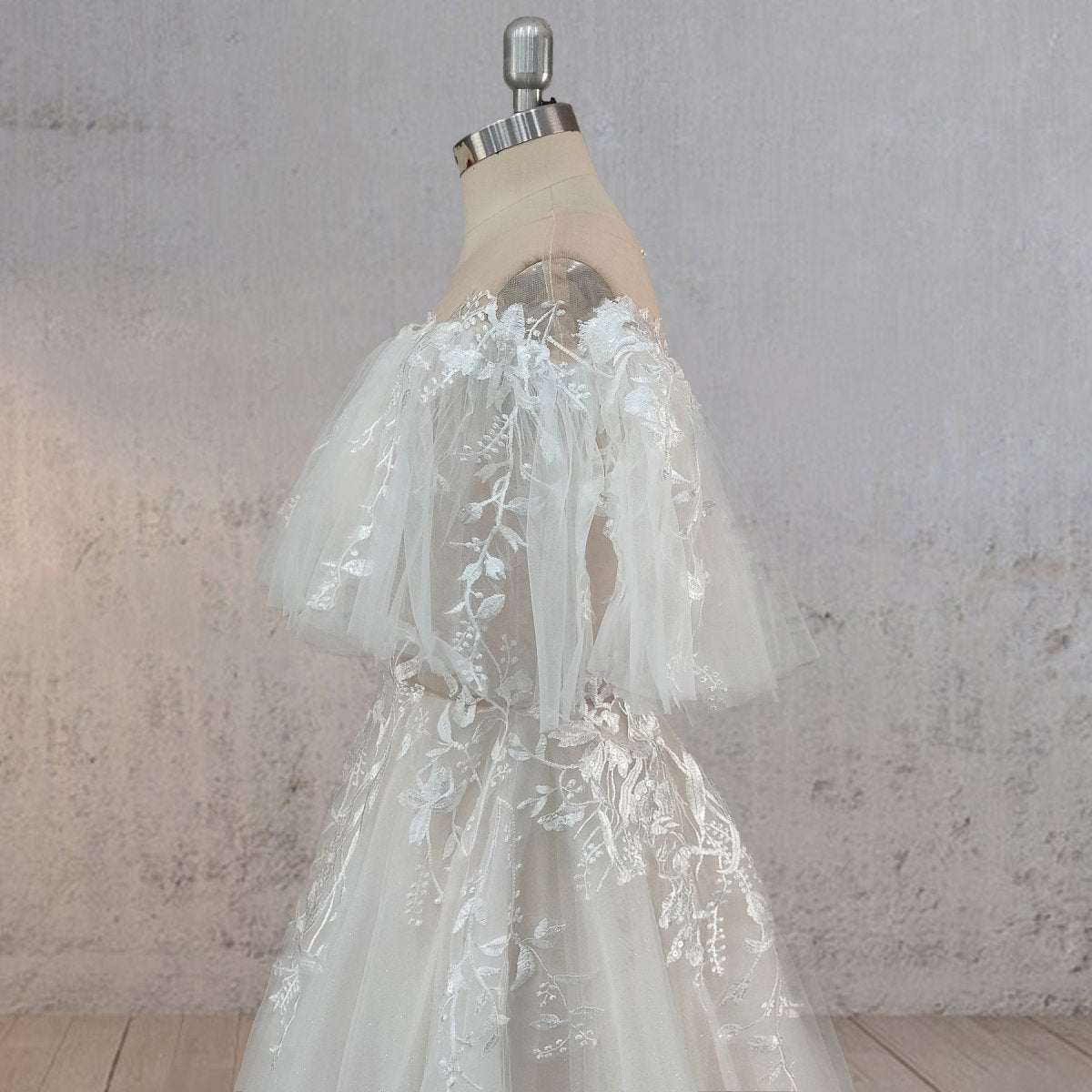 A-Line Lace Button Covered Back Tulle Wedding Dress