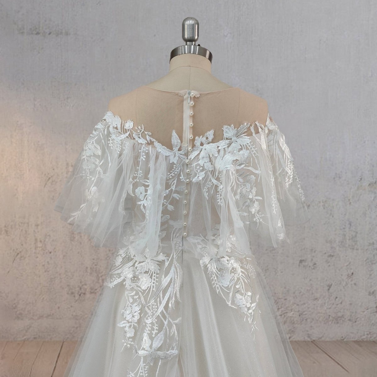 A-Line Lace Button Covered Back Tulle Wedding Dress