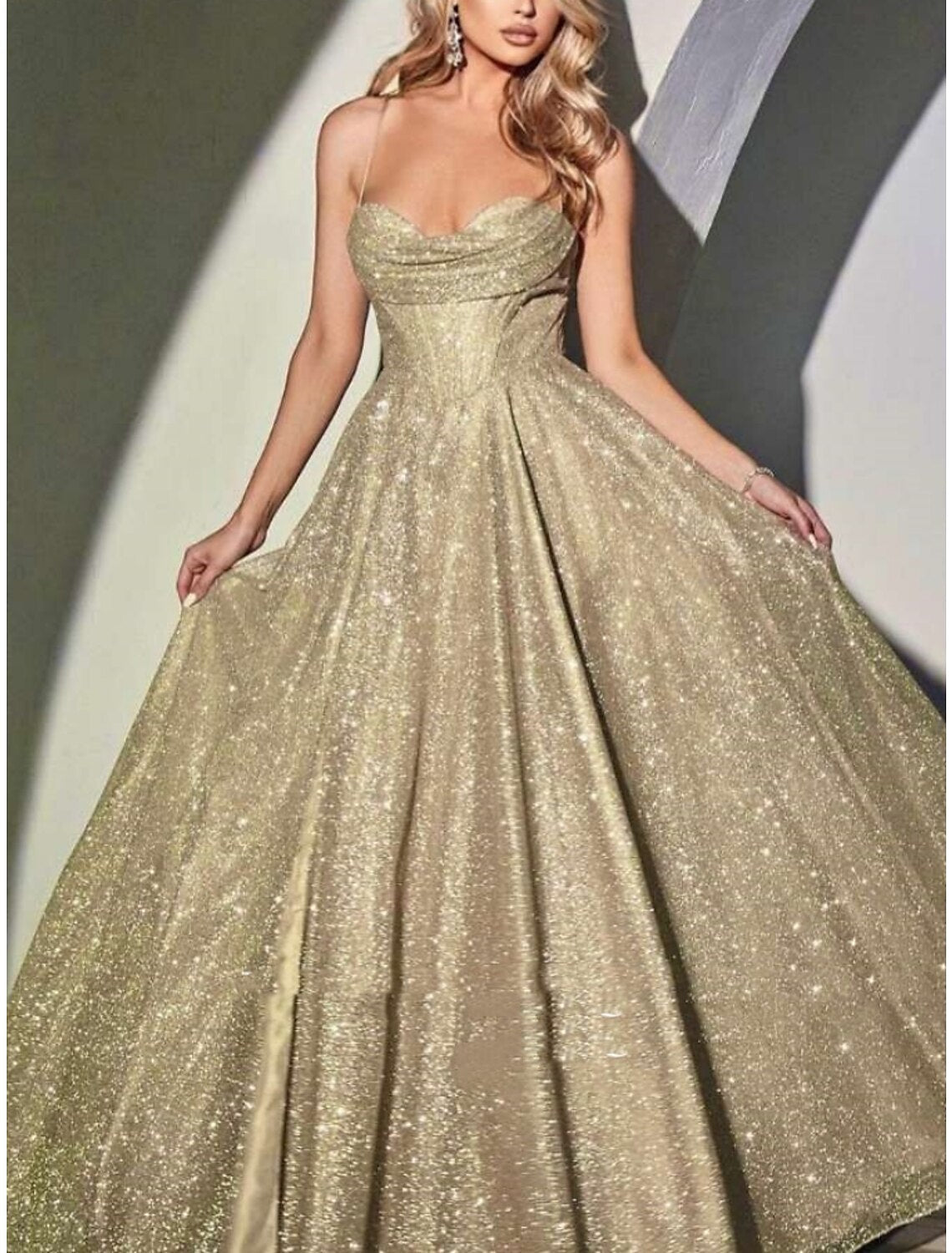 A-Line Evening Gown Elegant Dress Formal Court Train Sleeveless Spaghetti Strap Sequined with Glitter Pleats Ruched 2025