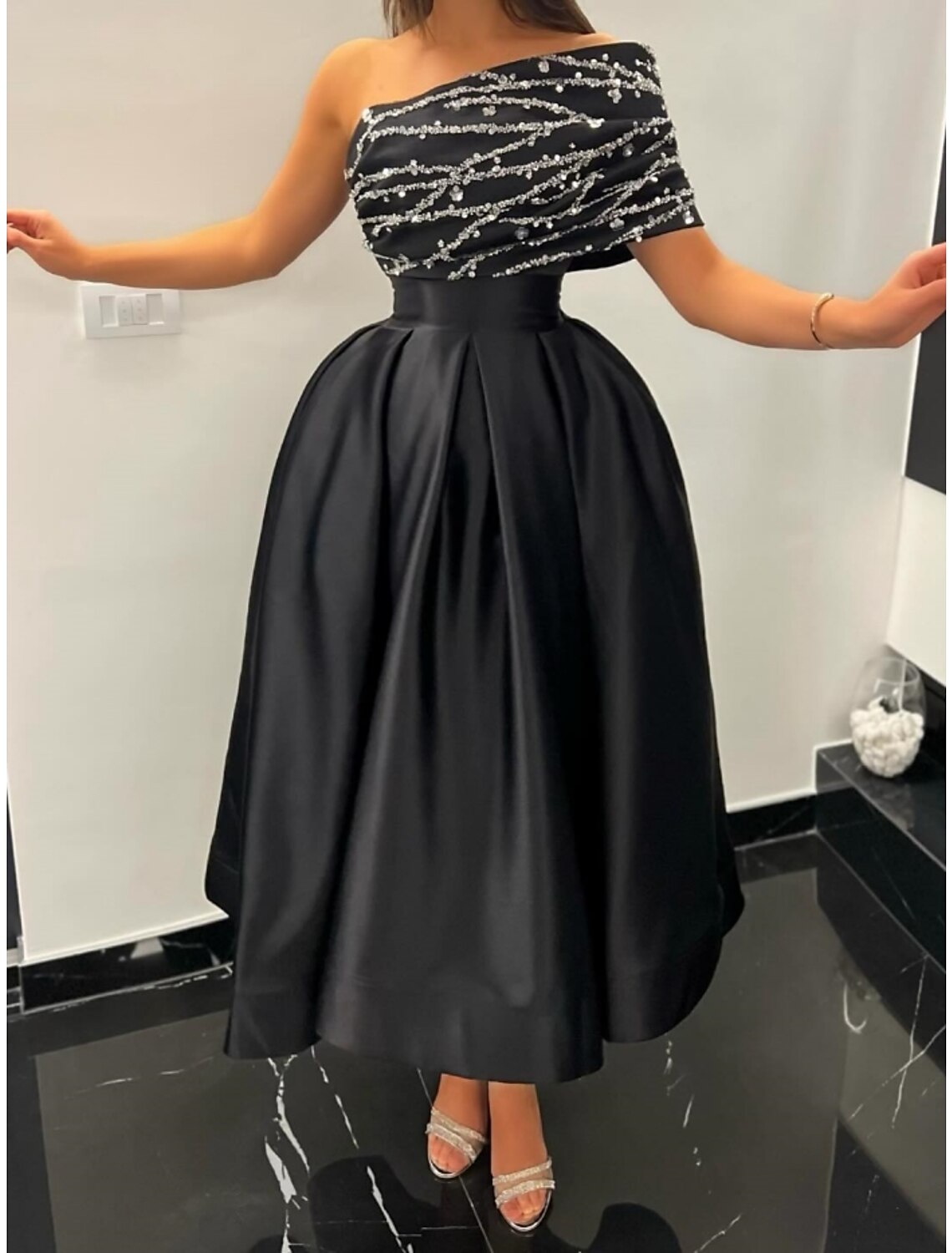 A-Line Evening Gown Elegant Dress Formal Ankle Length Black Dress Short Sleeve One Shoulder Satin with Pleats Sequin 2025