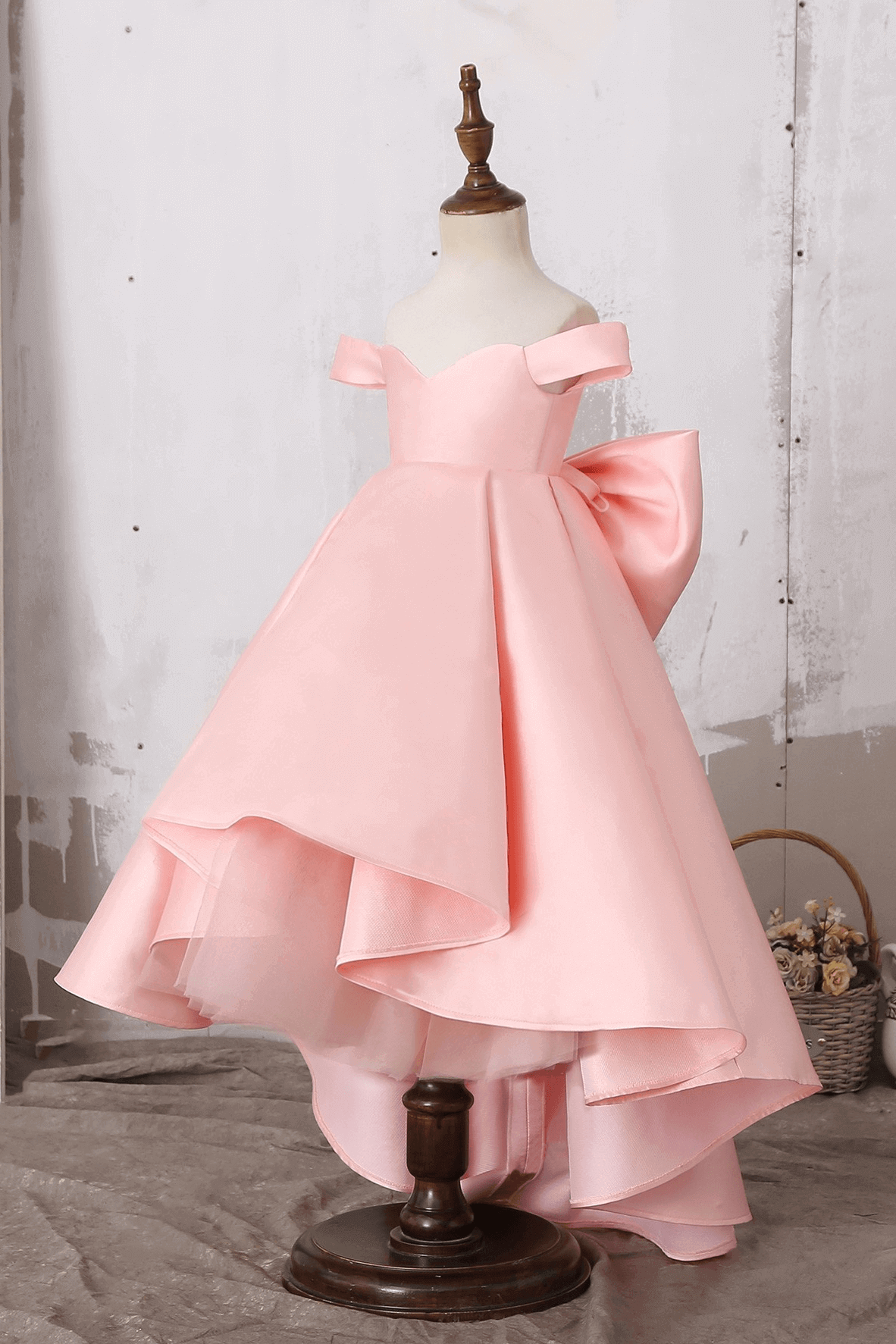 Cute Off The Shoulder Sleeveless Ball Gown with Bow Ruffles Flower Girl Dress