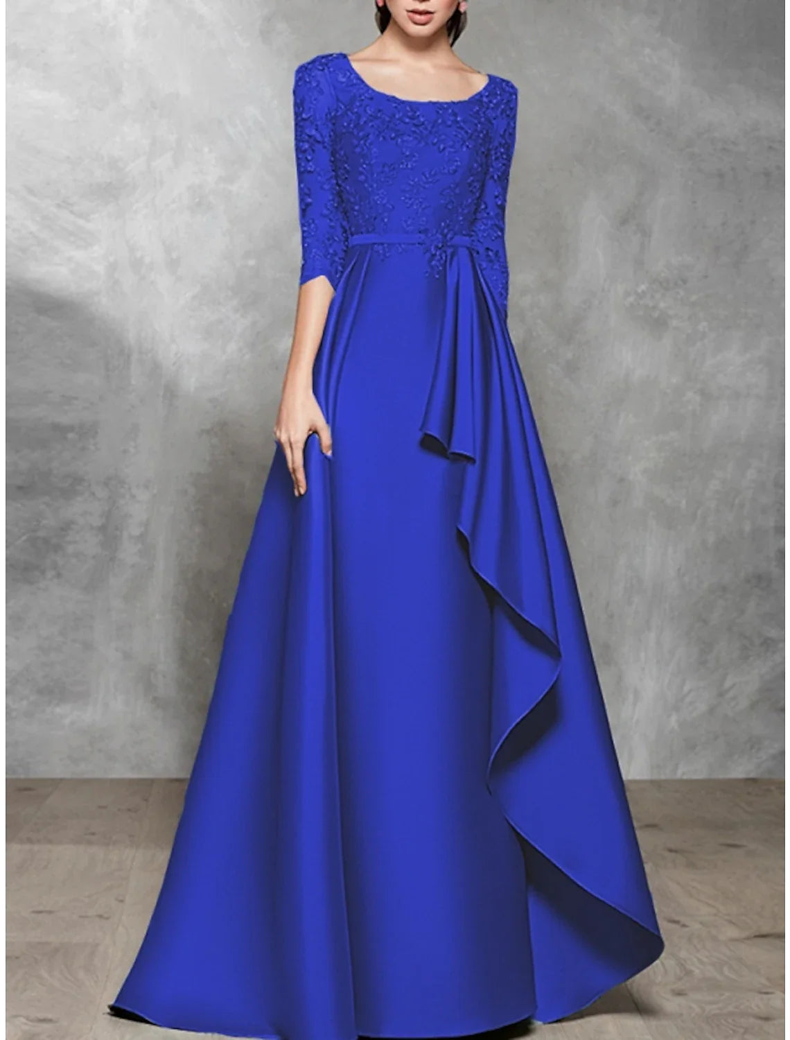 A-Line Evening Gown Black Dress Plus Size Elegant Dress Formal Wedding Floor Length Half Sleeve Scoop Neck Satin with Pleats 2025