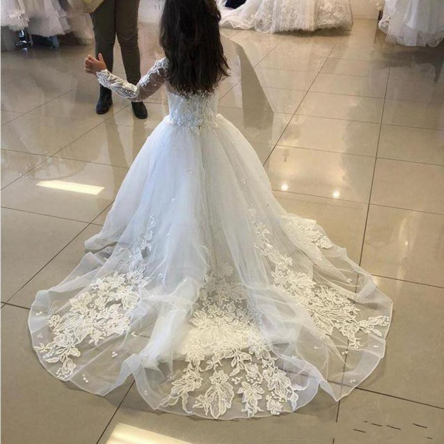 Jewel Long Sleeves A-line Flower Girl Dresses with Tulle Lace Appliques