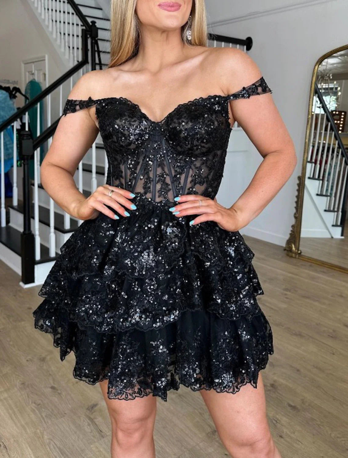 A-Line Homecoming Dresses Black Dress Dress Graduation Cocktail Party Short / Mini Sleeveless Off Shoulder Lace with Appliques