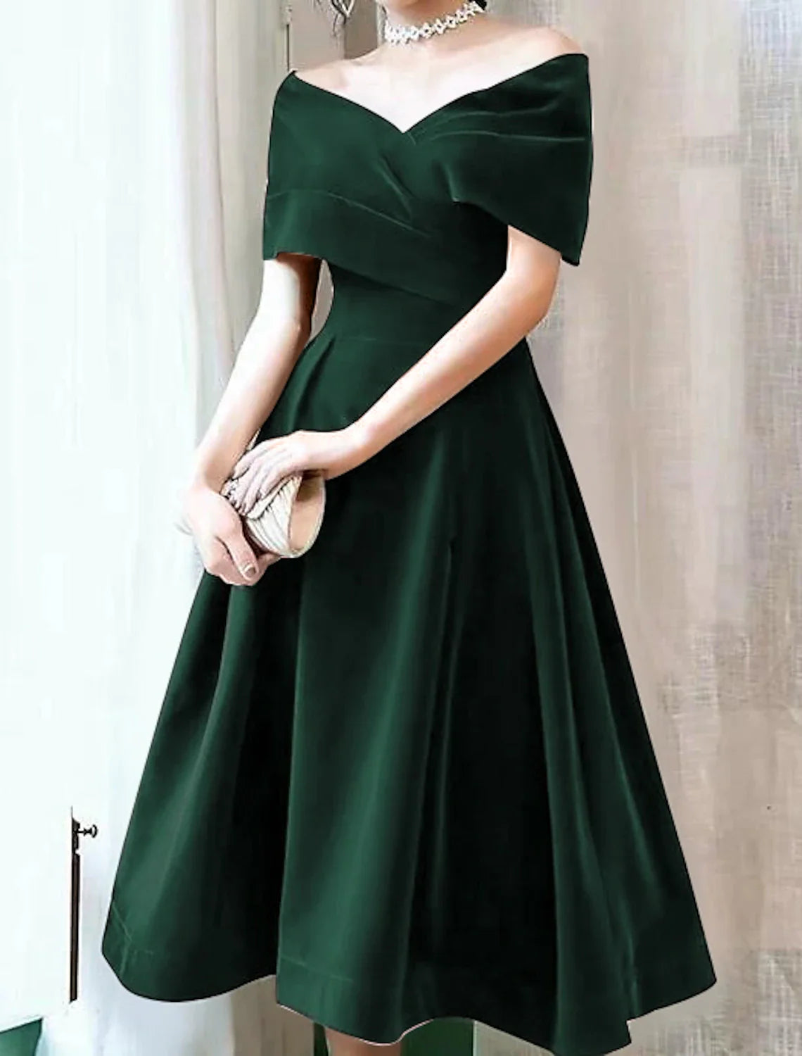 A-Line Cocktail Dresses Elegant Dress Christmas Wedding Guest Knee Length Short Sleeve Off Shoulder Velvet with Pleats Pure Color