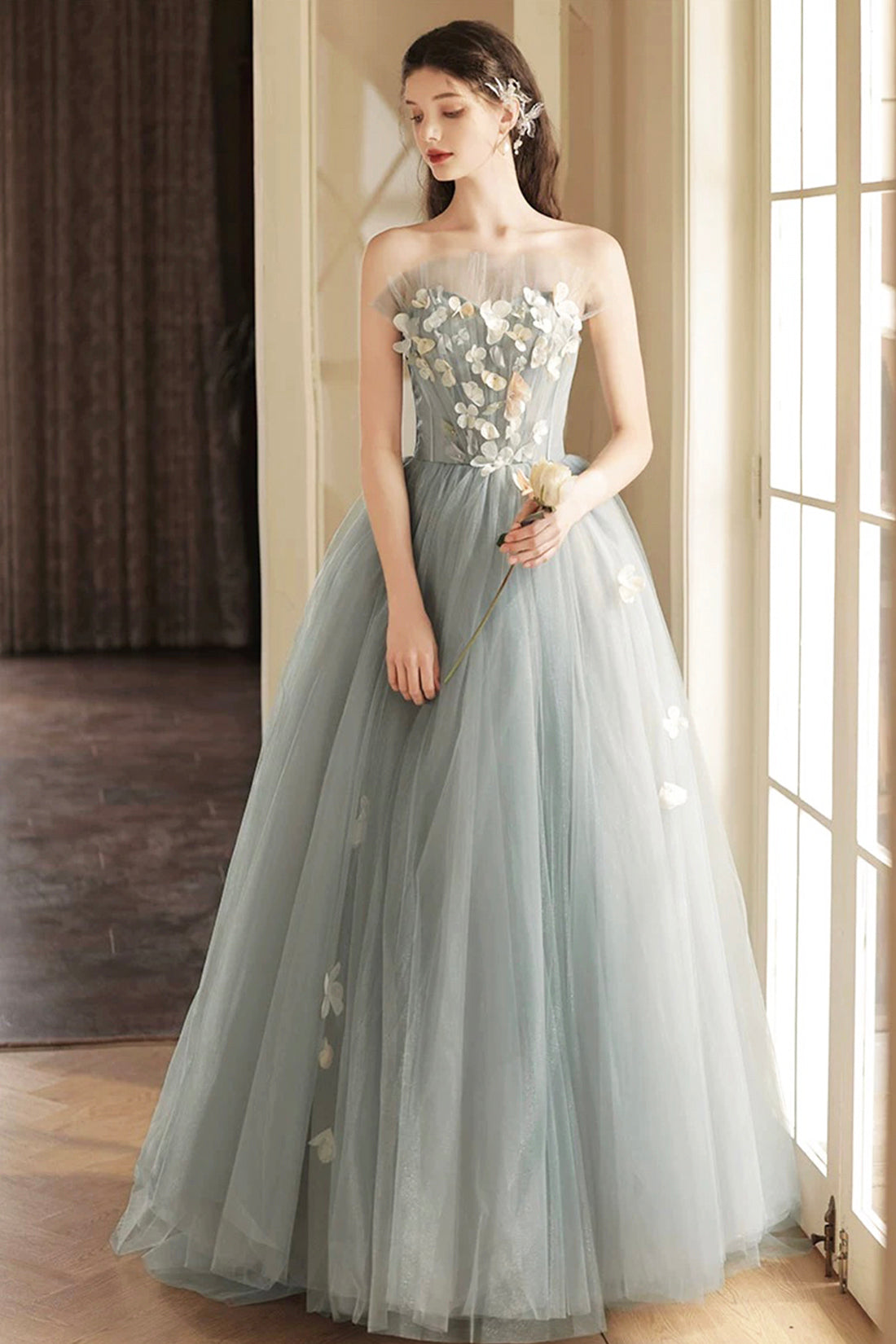 A-Line Gray Tulle Strapless Floor Length Prom Dress, Beautiful Backless Evening Party Dres with Flowers