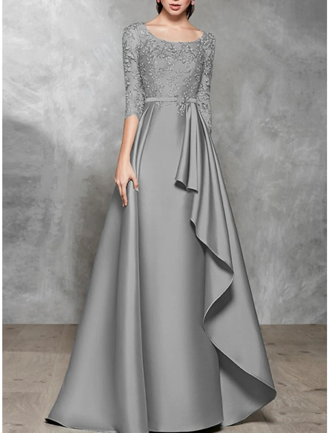 A-Line Evening Gown Black Dress Plus Size Elegant Dress Formal Wedding Floor Length Half Sleeve Scoop Neck Satin with Pleats 2025